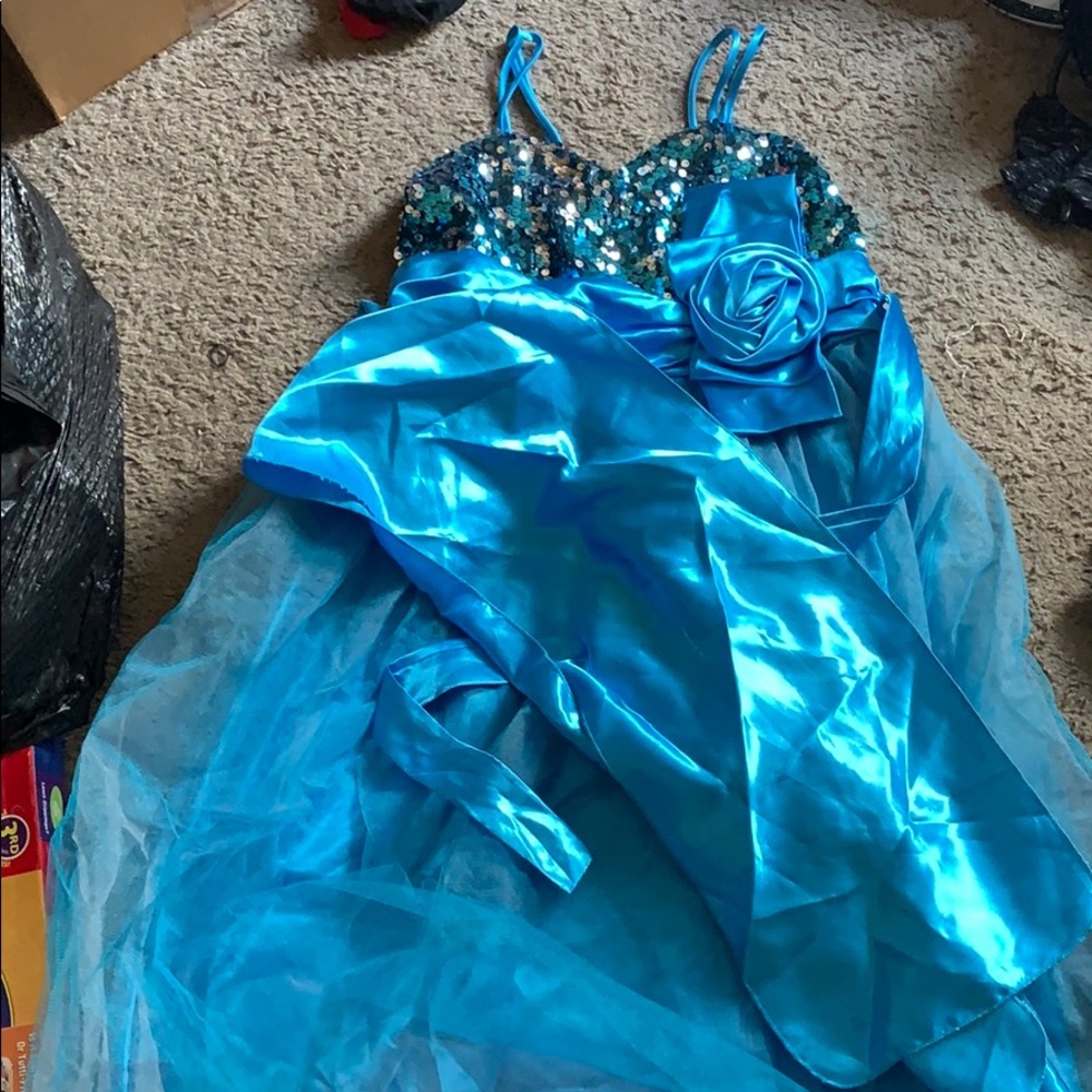 Puffy blue kids formal dress